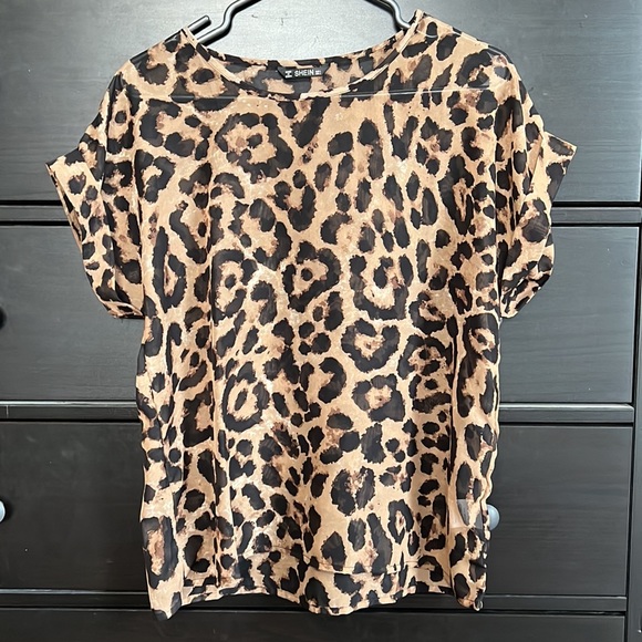 Sheer leopard print blouse - Picture 2 of 4